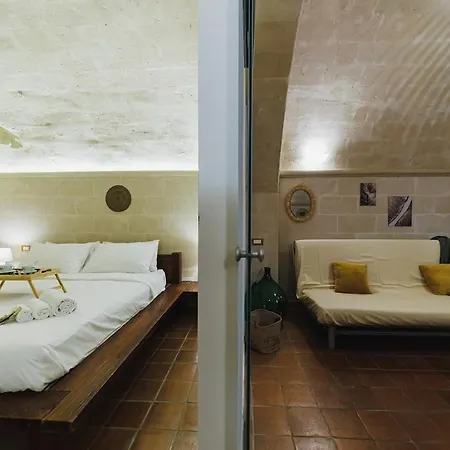 Dimora Castelvecchio-sassi Di 马泰拉